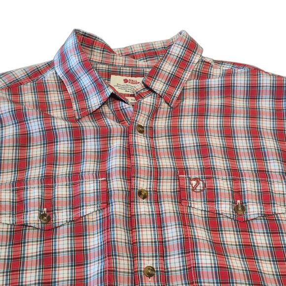 Fjallraven Other - Fjallraven Abisko Cool Shirt Men Size Small Red White Plaid Short Sleeve Lyocell